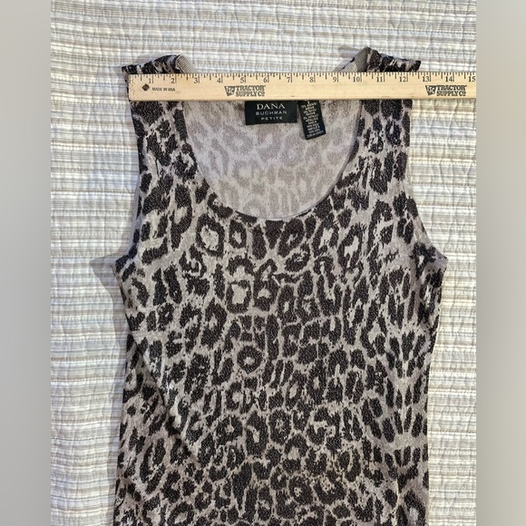 Dana Buchman Petite Leopard Tank Top, Size S - Picture 4 of 7